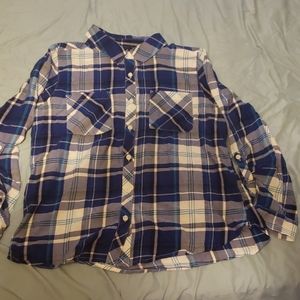 Ladies Relativity button down top